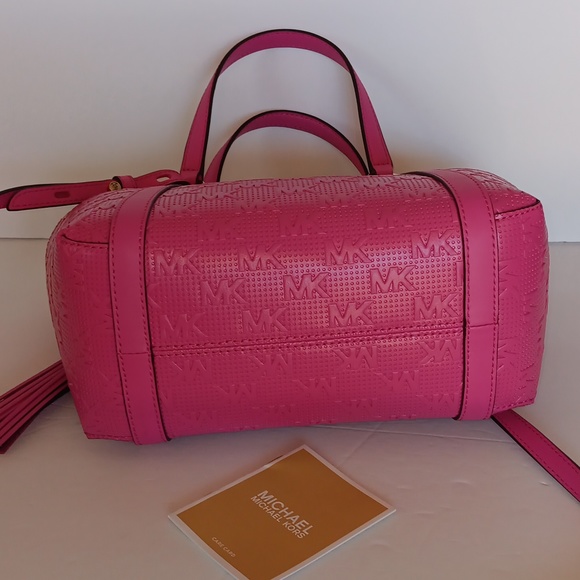 ***SOLD*** Michael kors sullivan small convertible tote cerise pink - Picture 7 of 16